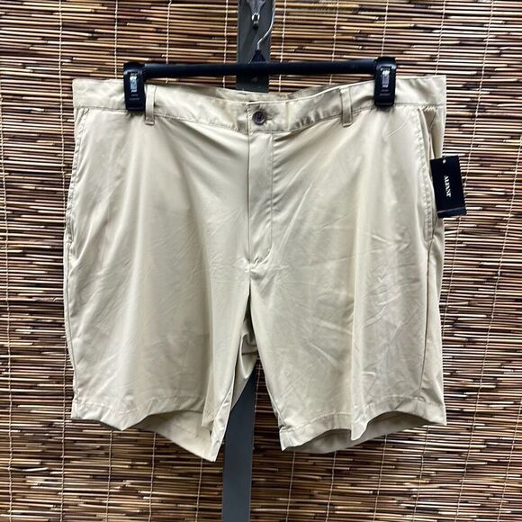 Alfani Men's Tech Shorts, Created for Macy's - Pale Khaki Size 40 - Picture 2 of 3